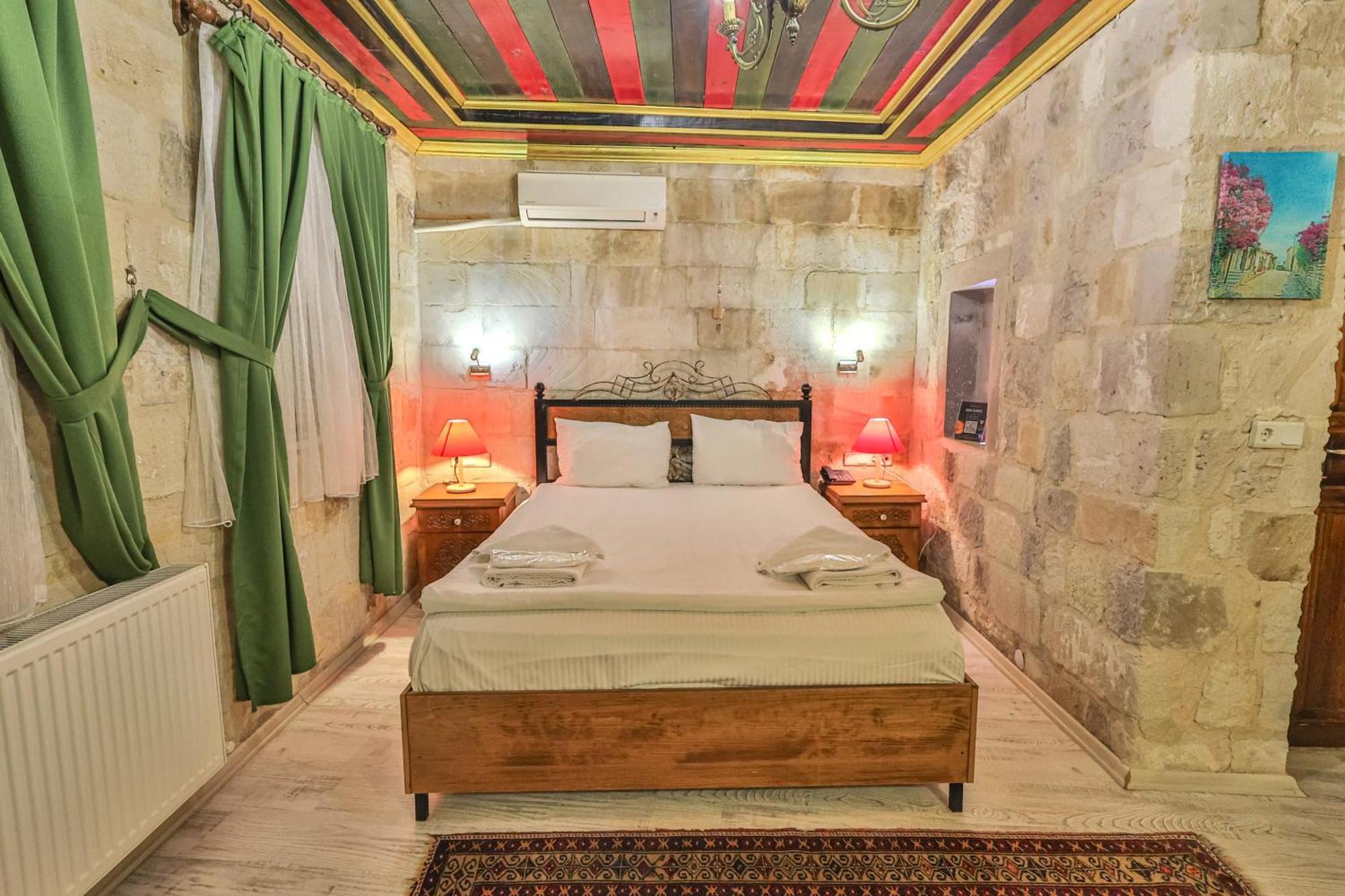 Bedrock Cave Hotel (Adults Only) Göreme Exterior foto