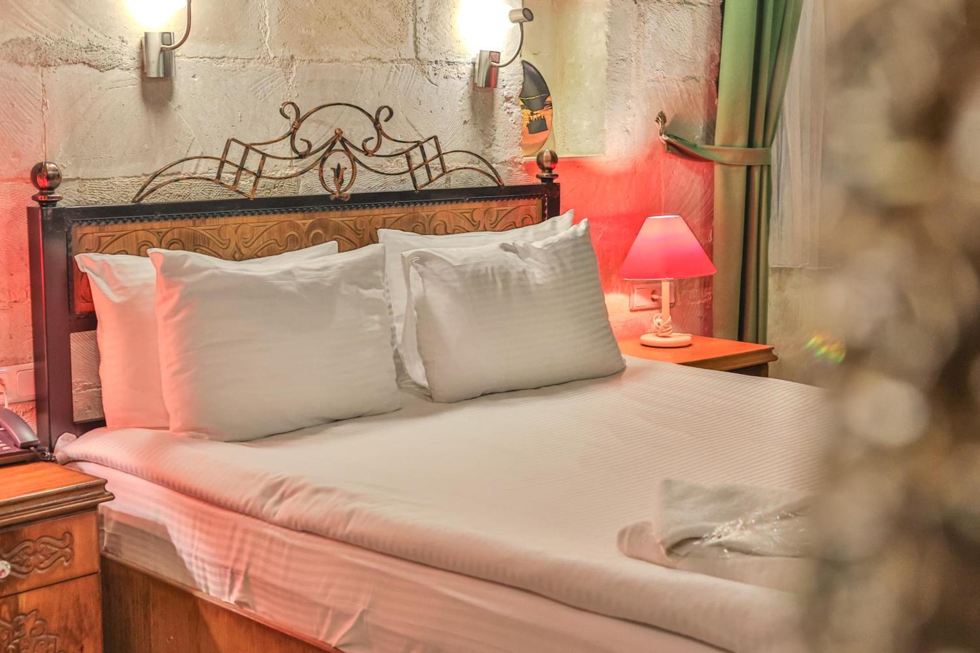 Bedrock Cave Hotel (Adults Only) Göreme Exterior foto