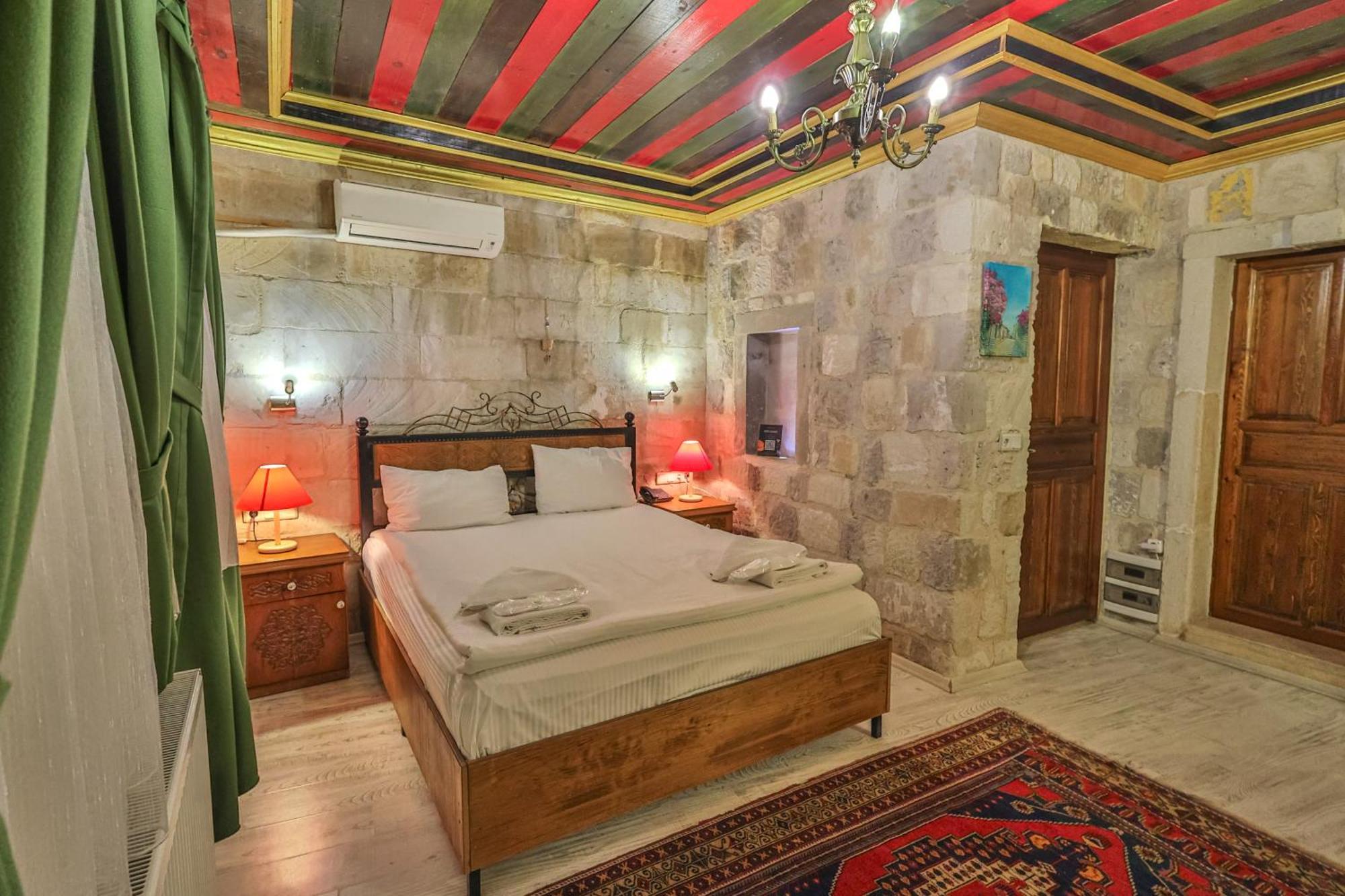 Bedrock Cave Hotel (Adults Only) Göreme Exterior foto