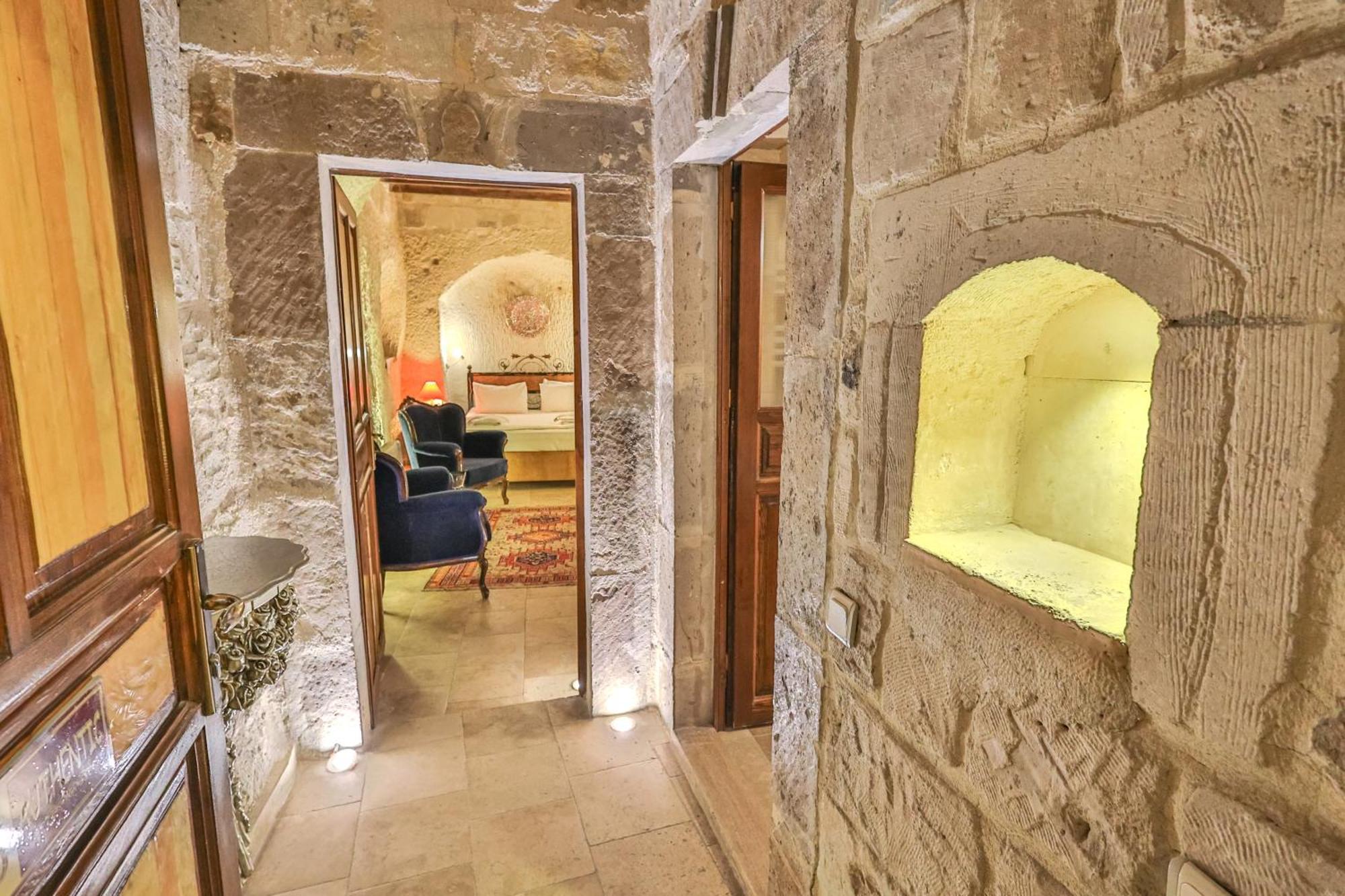 Bedrock Cave Hotel (Adults Only) Göreme Exterior foto